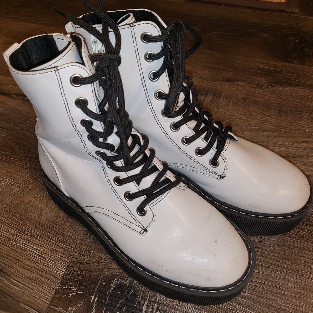 🎒🩷white platform boots